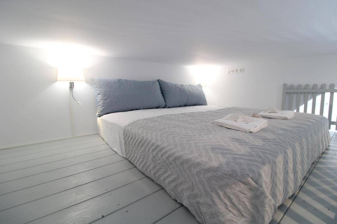 Plaka 1870 House 1&2アパートメント エクステリア 写真