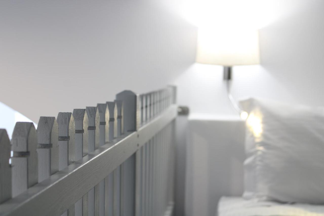 Plaka 1870 House 1&2アパートメント エクステリア 写真